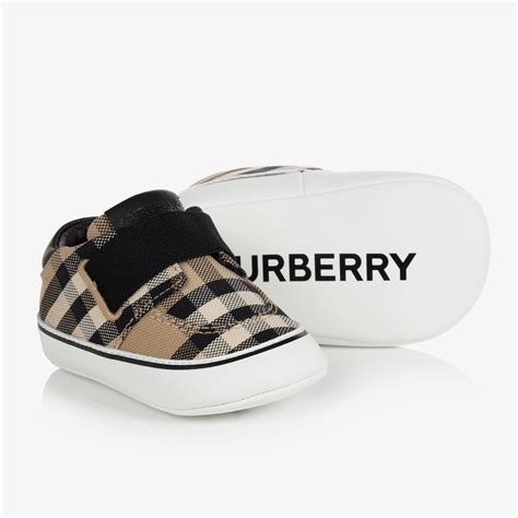 burberry schoenen vrouwen|baby burberry shoes for women.